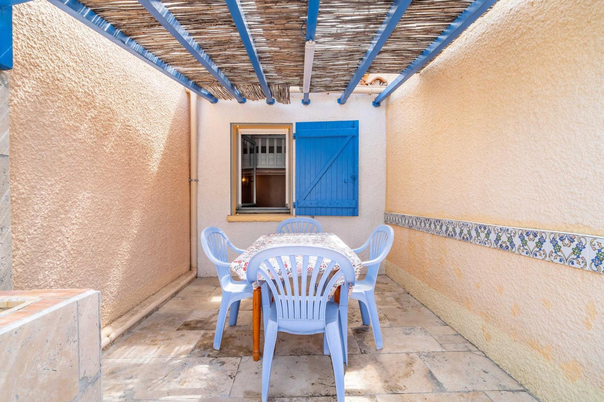 Maison Fleurynes Fleury  Εξωτερικό φωτογραφία